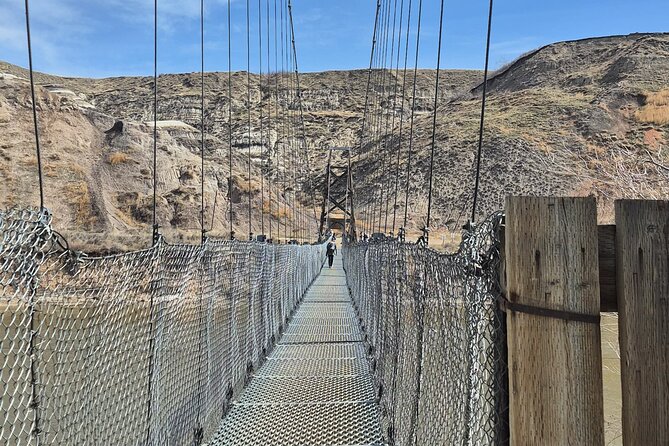 1 Day Guided Drumheller Tour: Calgary to Dinosaur Badlands - The Hoodoos: Short Walks, Big “How Is This Real?” Views