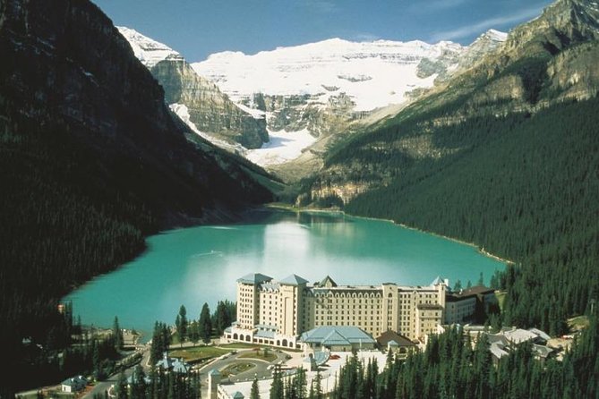 5-Day Canadian Rockies: 1 Night Fairmont Banff Springs - Day 5: Lake Louise to Emerald Lake, plus Yoho stops and Natural Bridge