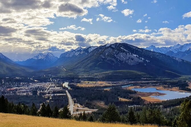 8 Iconic Stops. 12 Comfy Seats. See Banff's Best in First Class. - Johnston Canyon to Lower Falls: Easy-to-Moderate, With Catwalk Views