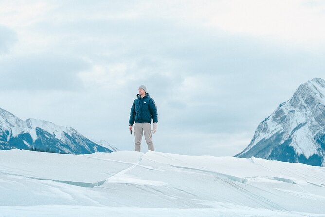 Abraham IceBubble, Peyto, Bow Lake with Snowshoeing& Icewalk - Winter gear: the stuff you’ll thank yourself for later
