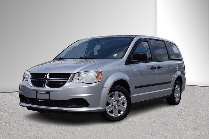 Airport Shuttle: Calgary Airport <—-> Downtown Calgary - Should You Book It? My Practical Take