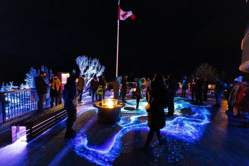 Banff: Banff Gondola Admission Ticket - Seasonal experiences: Bloom & Brunch, Sunset Festival, Nightrise, and Mountaintop Christmas