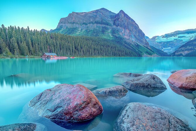 Banff/Canmore: Moraine Lake & Lake Louise Combo Tour - What the guide does (and what the van vibe won’t)