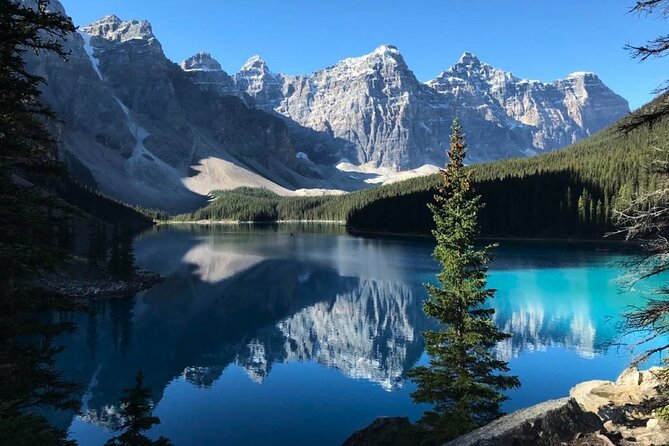 Banff/Canmore Moraine Lake & Lake Louise– Hike, Canoe or Sightsee - Past Vermilion Lakes and into the wildlife corridor