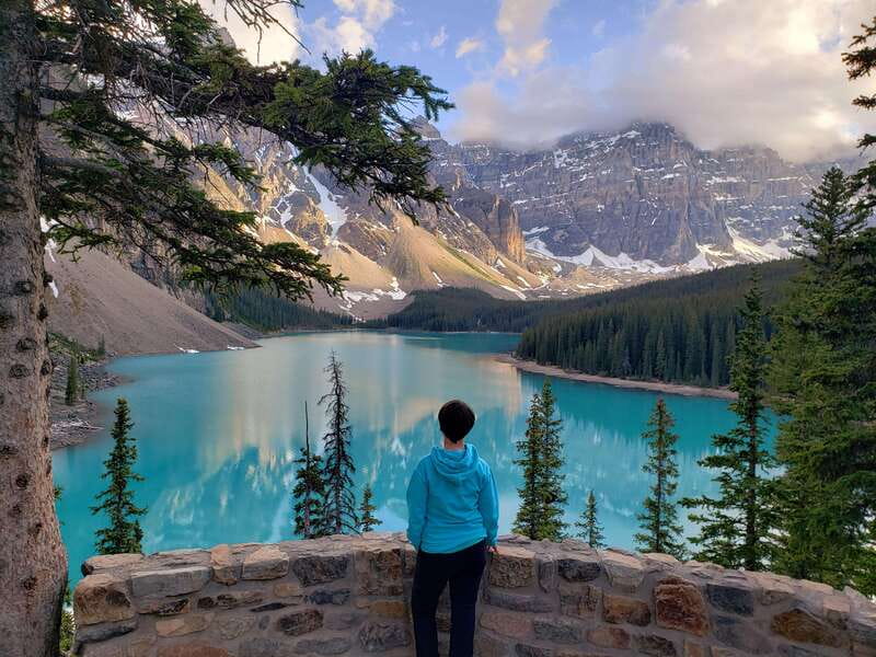 Banff/Canmore- Moraine Lake & Louise-Morning or Sunset Tour - Moraine Lake: Iconic views, the Rock Pile moment, and real timing