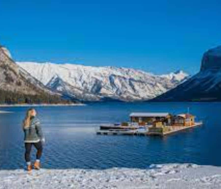 Banff: Gondola, Hot Springs, Bow falls & Three lakes tour - Lake Louise First: Why the “Jewel of the Rockies” Still Gets You