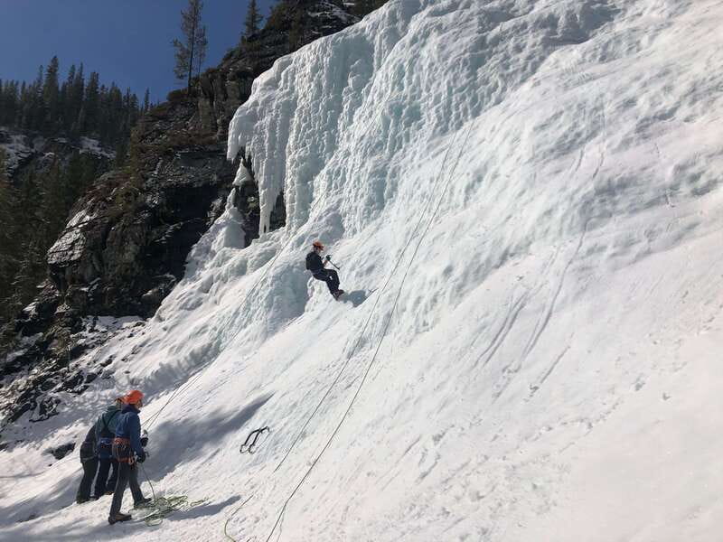 Banff: Introduction to Ice Climbing for Beginners - Key things that make this beginner ice climb click