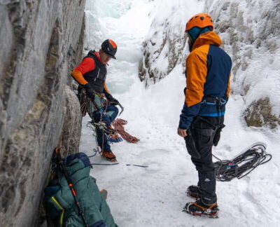Banff: Introduction to Ice Climbing for Beginners - From crampons to top rope: Your 7-hour progression