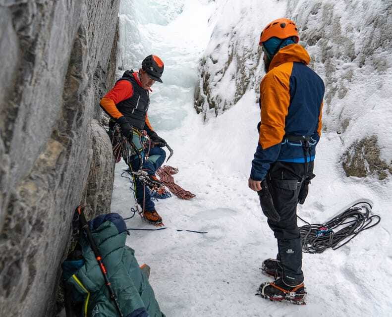 Banff: Introduction to Ice Climbing for Beginners - Who should book this beginner ice climbing course, and who shouldn’t