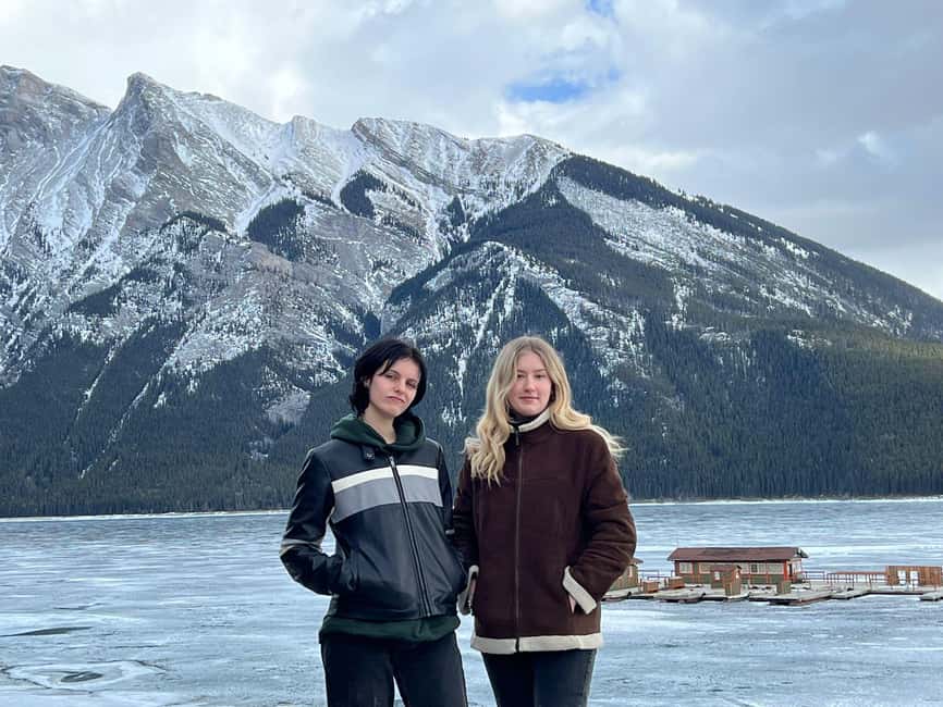 Banff: Lake Louise, Emerald, Moraine Lake & Johnston Canyon - Pickup and drop-off: the day starts before the mountains do