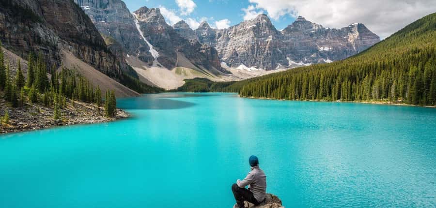 Banff: Lake Louise & Moraine Lake Half Day Tour - What to bring (so the day stays fun, not stressful)