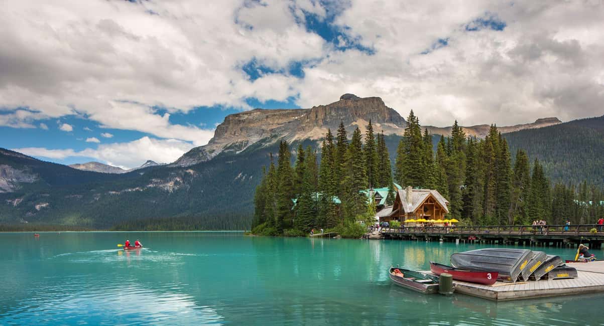 Banff: Lake Louise,Emerald & Johnston Canyon+5More - How the Banff + Yoho Day Tour Feels in Real Life