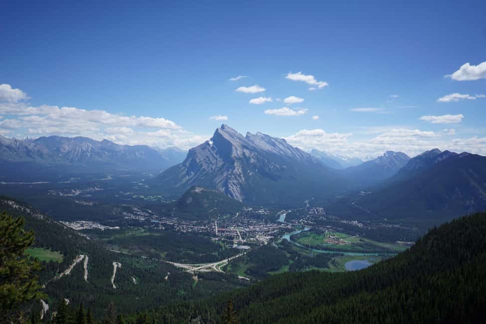 Banff: Lake Louise,Emerald & Johnston Canyon+5More - Lake Louise Village Lunch Break: Plan to Eat On Your Own