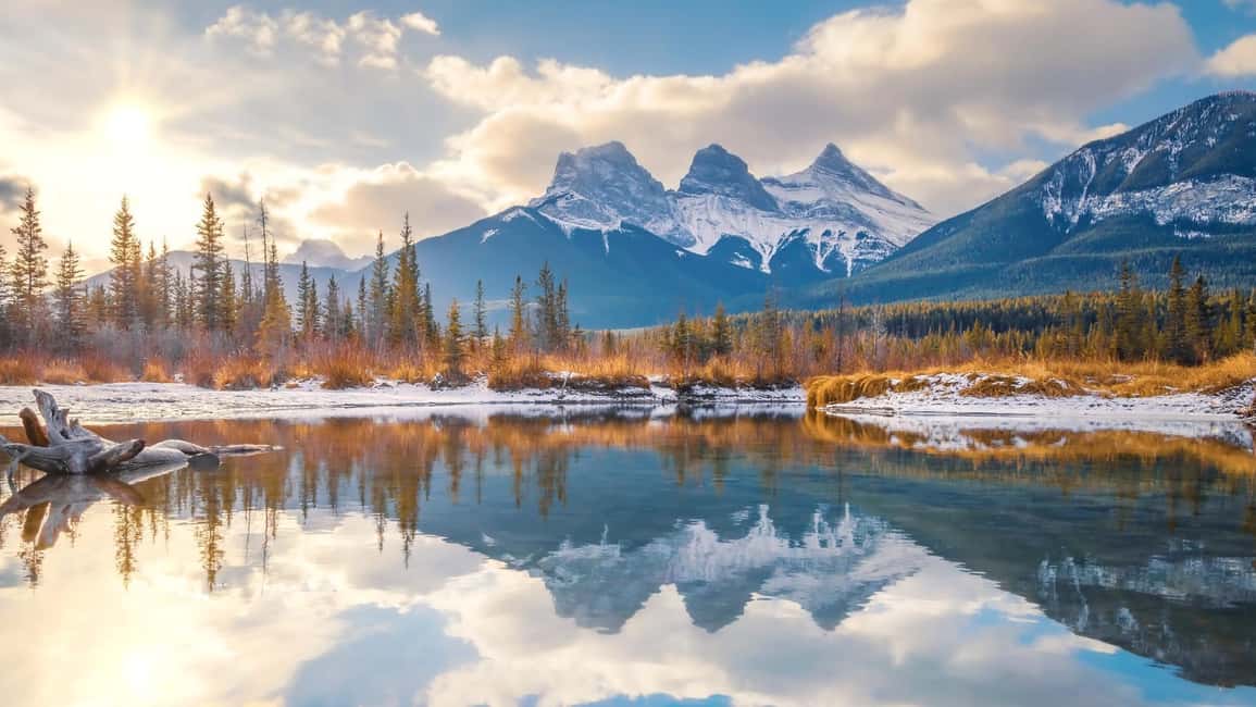 Banff: Lake Louise,Emerald & Johnston Canyon+5More - Natural Bridge: Quick Geology With the Kicking Horse River