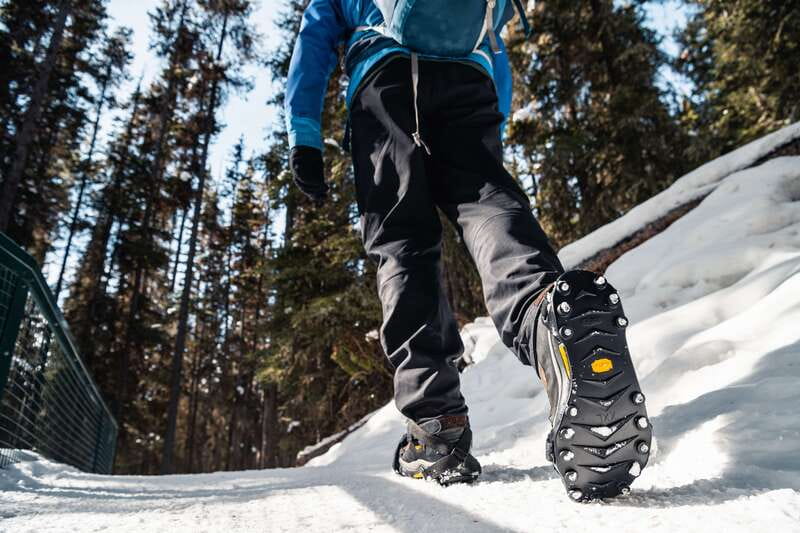 Banff: Morning or Afternoon Johnston Canyon Icewalk - The hike to Upper Falls: catwalk drama and frozen geometry