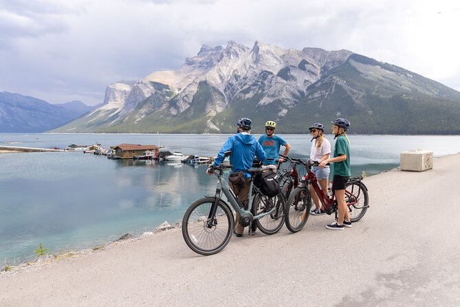 Banff Mountain Lakeside - E-bike Tour - E-bike comfort and handling: what to expect when the assist kicks in