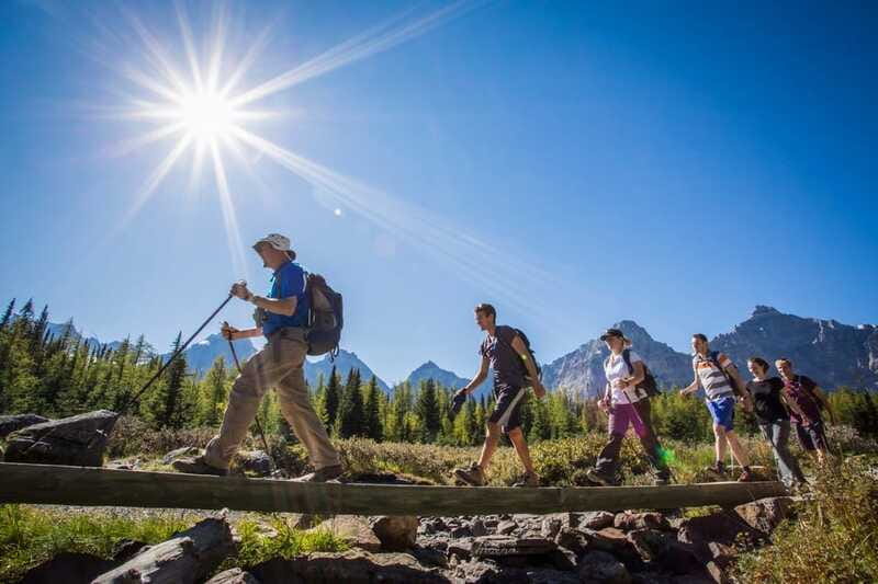 Banff National Park: Guided Signature Hikes with Lunch - Plain of Six Glaciers: Lake Louise Shoreline To The Glaciers-At-Last View