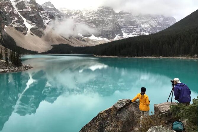 Banff National Park Moraine Lake and Lake Louise Explorer Tour - Why This Banff Lakes Tour Works: Two Lakes, One Logistics-Light Day