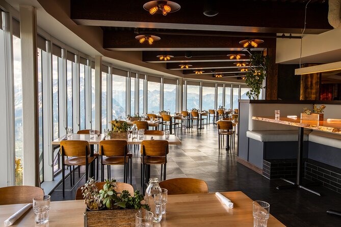Banff Winter Tour Featuring Mountaintop Dinner and Banff Gondola - Two Jack Lake: the easiest first win
