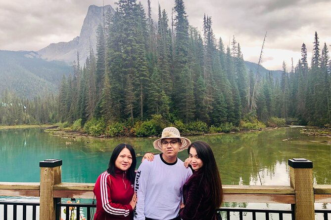 Banff Yoho Parks | Lake Louise | Moraine | Emerald - PRIVATE - Lake Louise: iconic views, and yes, crowds happen