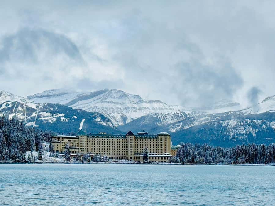 Calgary, Banff: Lake louise , Moraine ,Emerald Lake day Tour - How This Calgary–Banff Lakes Day Tour Really Works