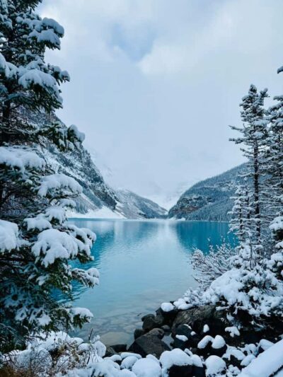 Calgary, Banff: Lake louise , Moraine ,Emerald Lake day Tour - Castle Mountain Photo Stop: The Quick Warm-Up
