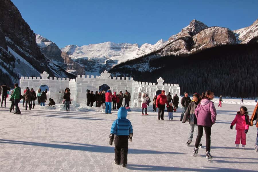 Calgary/Banff: Lake Louise, Moraine & Johnston Canyon Trip - Key Points at a Glance