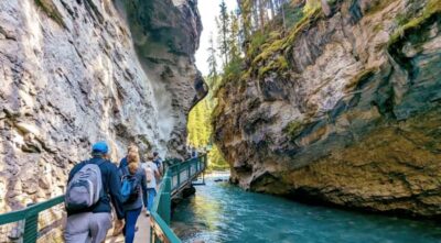 Calgary/Banff: Lake Louise, Moraine & Johnston Canyon Trip - Pickup Options and Shuttle Setup (What Changes Your Day)