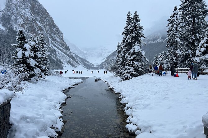 Calgary/Canmore/Banff: Enchanting Banff National Park Day Tour - The Fairy Bus Comfort on a Long Day