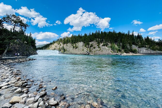 Calgary/Canmore/Banff: Enchanting Banff National Park Day Tour - Stop 4: Vermilion Lakes for a Quick Reset Near Town