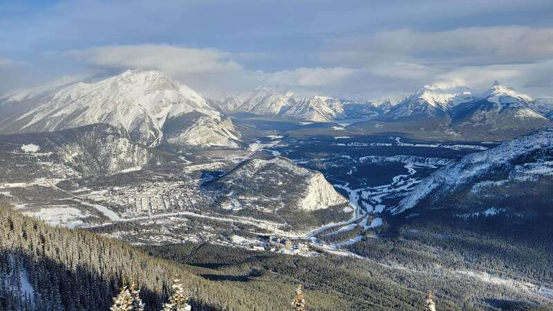 Calgary: Canmore, Banff, Lake Louise - Gondola Included - Key Things I’d Circle Before You Go