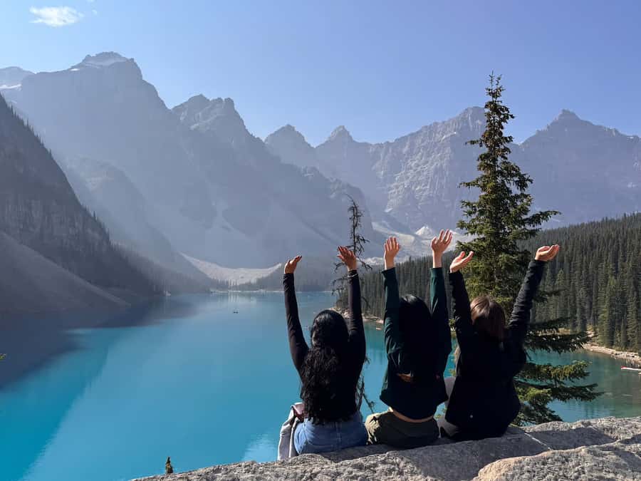 Calgary/Canmore: Banff National Park & Lake Louise Day Trip - Entering The Canadian Rockies From Your Pickup Point