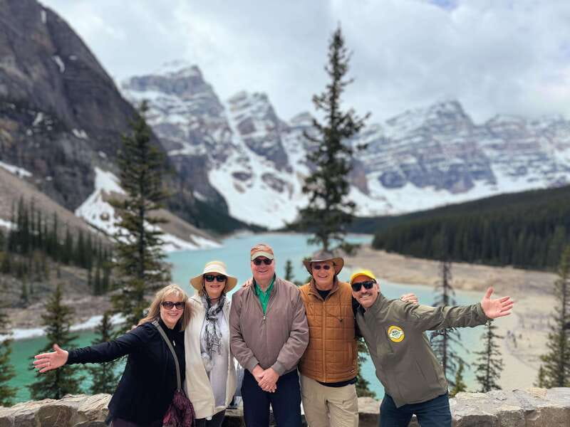 Calgary/Canmore: Lake Louise, Moraine Lake, & Banff Day Tour - Vermilion Lakes and quick passes: photo-friendly pacing