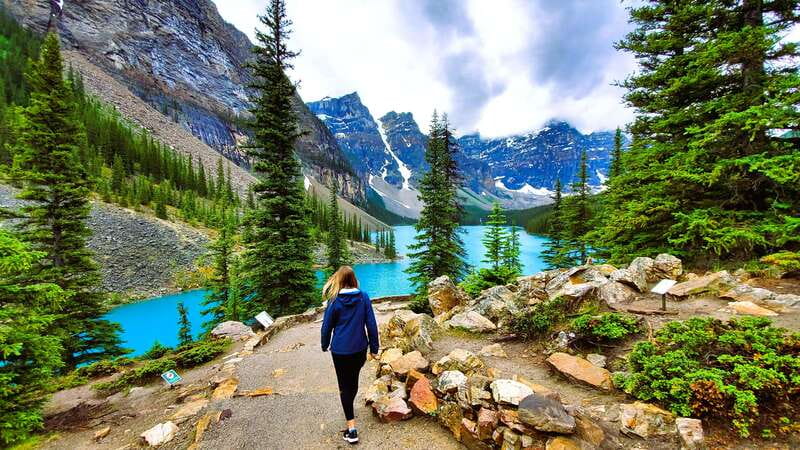 Calgary: Glaciers, Mountains, Lakes, Canmore and Banff Tour - Canmore First: Coal-Mining Town Feel, Quick Breaks, and Lunch