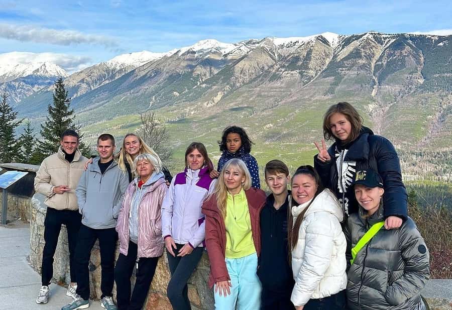 Calgary: Radium Hot Springs & Marble Canyon Day Trip - Key highlights at a glance