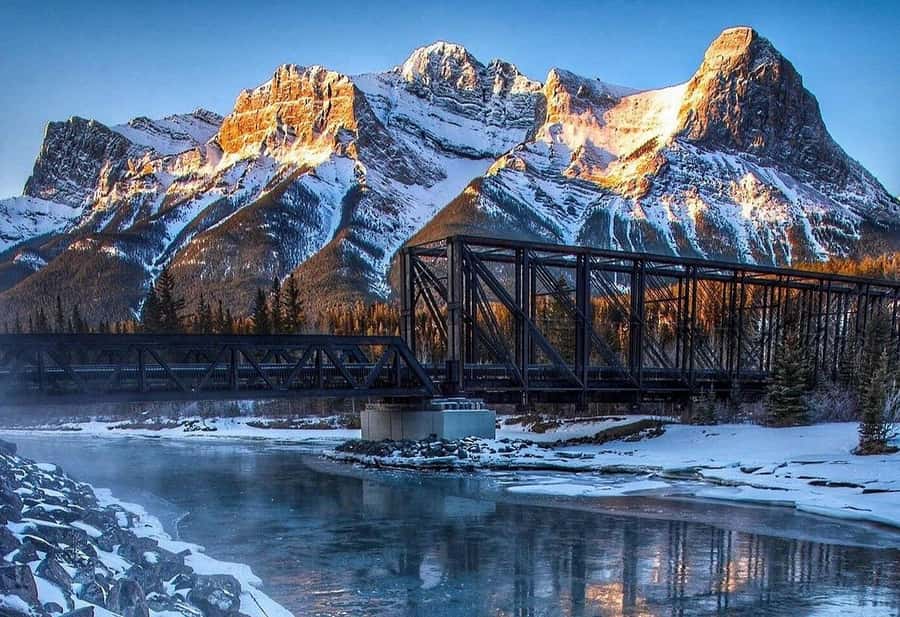 Calgary: Radium Hot Springs & Marble Canyon Day Trip - Radium Hot Springs: naturally heated, clear water, and no strong smell