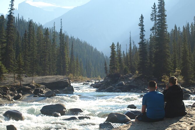 Canadian Rockies Golden Hour Tour | Lunch Included - Pace, timing, and the reality of an 8-hour day