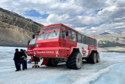 Columbia Icefield,Peyto Lake,Bow Lake Day Trip from Banff/Calgary - Pickup and drop-off: where you start matters