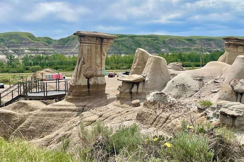 Day of Dinosaurs and Hoodoos From Calgary to the Badlands - Who This Tour Suits Best (and Who Might Prefer Something Different)