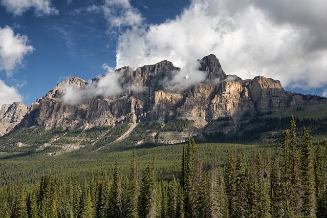 Discover 9 Iconic Banff Sights in a Day! with extra Comfort-12pax - Why This 9-Sight Banff Route Works in 10–12 Hours