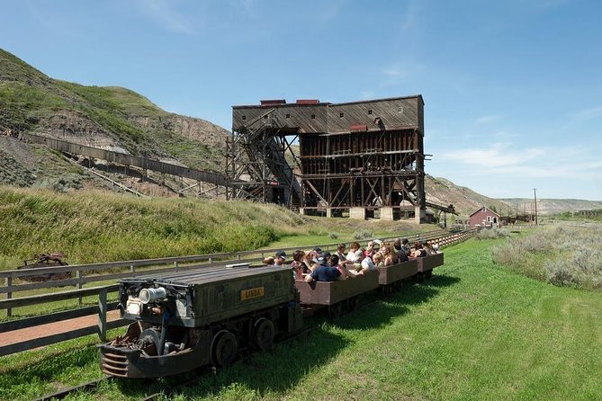 Drumheller: Royal Tyrrell Museum, Hoodoos and Horseshoe Canyon - Calgary Pickup to Horseshoe Canyon: Getting Oriented