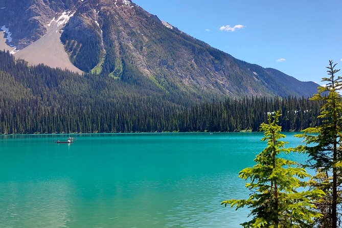 Emerald Lake Lake Louise Moraine Lake Half Day Tour - Lake Louise: your big first stop (and why the time matters)