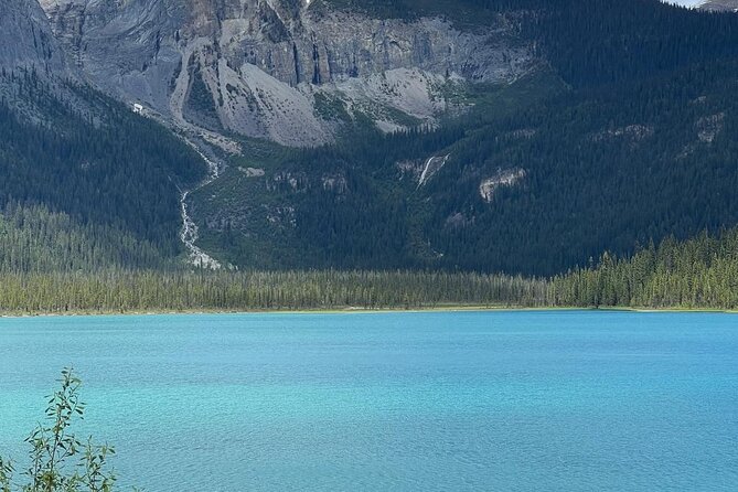 Emerald Lake Lake Louise Moraine Lake Half Day Tour - The “between-lakes” sights: more than just driving