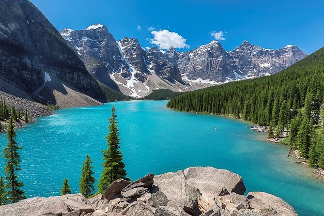 Experience Golden Hour at Moraine and Lake Louise - Golden hour timing: why the 6 pm plan works