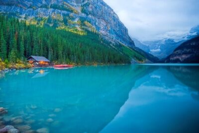 Experience Golden Hour at Moraine and Lake Louise - Small-group comfort: van rides and real listening time