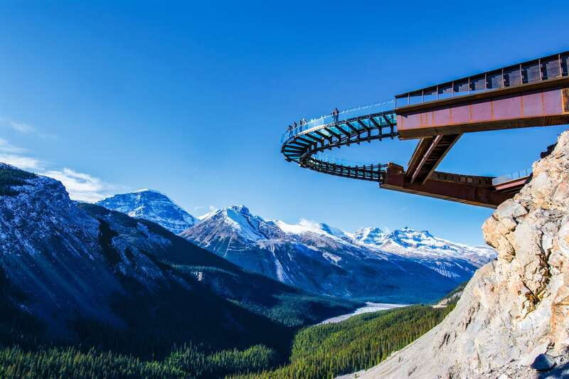 From Banff: Athabasca Glacier and Columbia Icefield Day Trip - Glacier Skywalk: glass floors and a 918-foot drop over the Sunwapta Valley