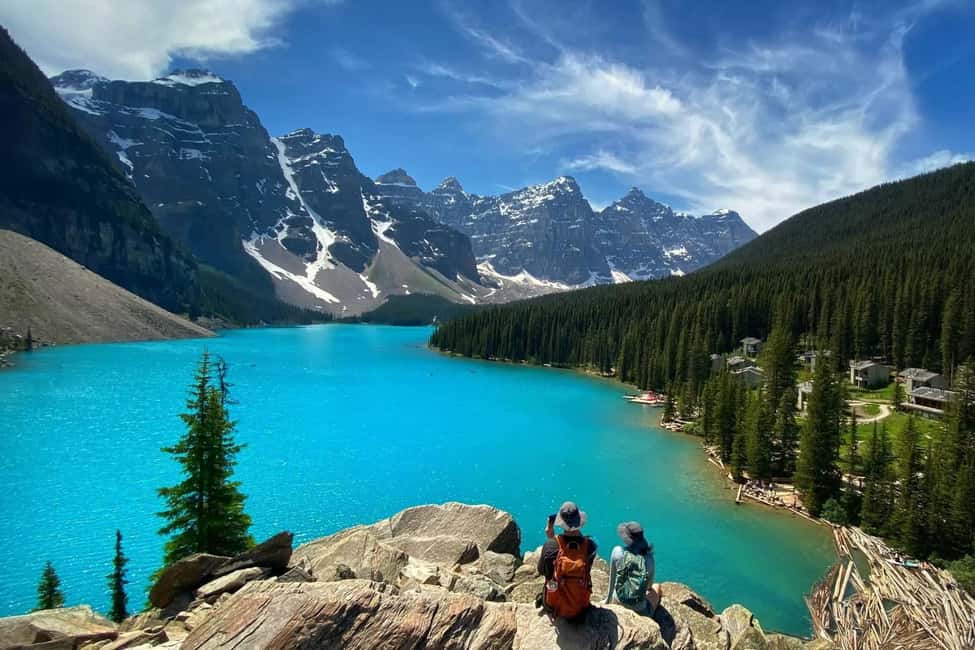 From Banff/Canmore: Moraine Lake, Lake Louise 1.5 hrs Each - Lake Louise: 90 Minutes for Photos, a Walk, and Fairmont Views