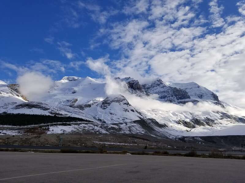 From Calgary/Banff: Columbia Icefield Glacier Full-Day Trip - From Calgary or Banff: The road sets up your icefield day