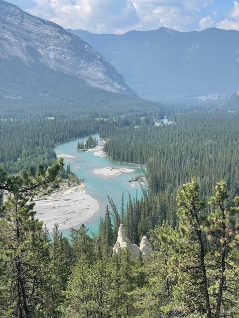 From Calgary: Banff, Moraine Lake and Lake Louise Tour - Hoodoo Trail Stop: A Scenic Interruption That Breaks Up the Drive