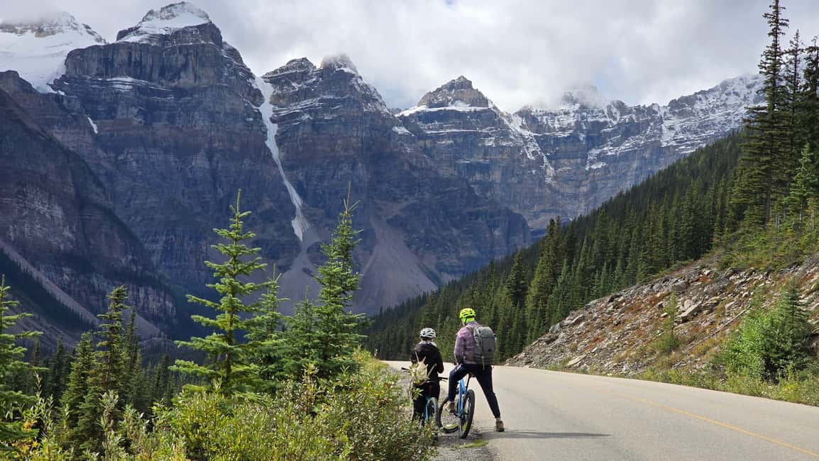 From Calgary/Banff: Moraine Lake & Lake Louise Half-Day Tour - Price and Value: Is $86 Worth It?